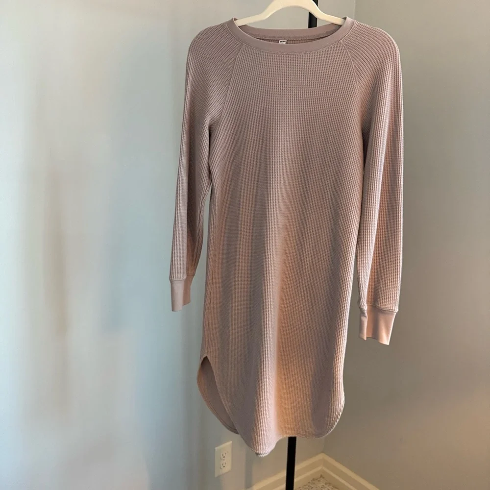 Black, Cream, and Tan Long Sleeve High End Waffle Dresses (Lot of 3) - Picture 7 of 10